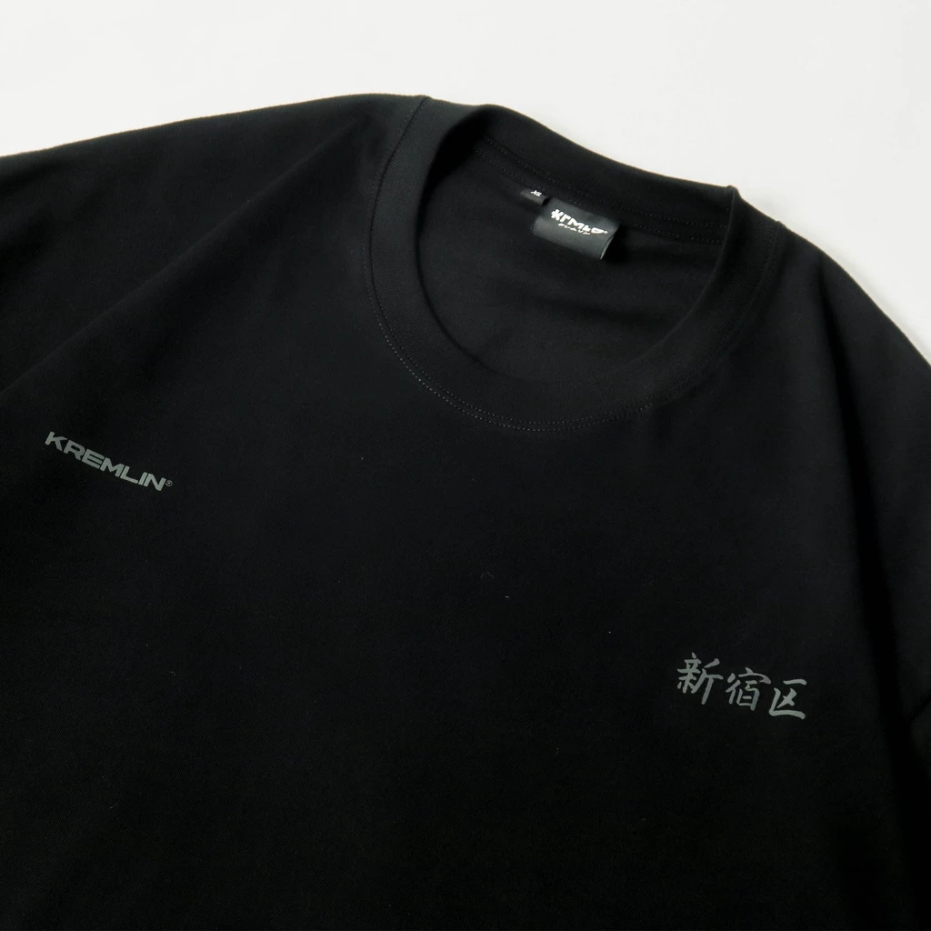 Kremlin Shinjuku - Oversized Graphic Black T-shirt image 2