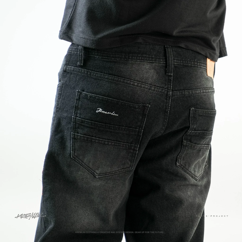 KREMLIN Loose Denim Wash Jeans - BLODIA | Black image 3