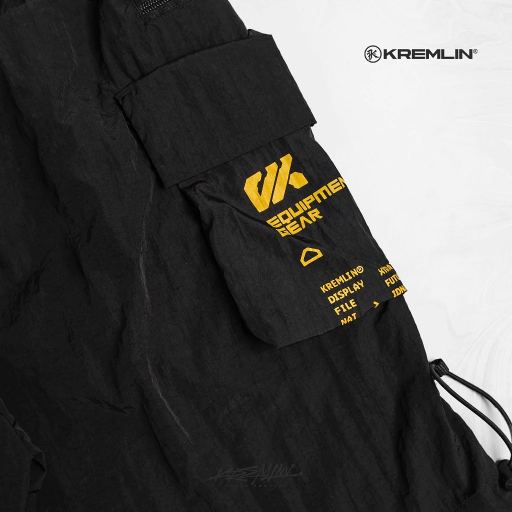 KREMLIN Techwear Crinkle Nylon Short Cargo Pants - WISDOM image 3
