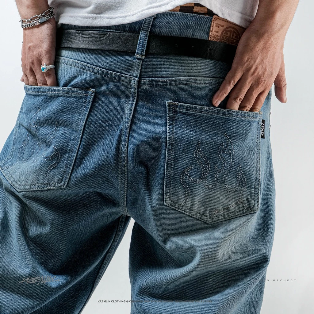 KREMLIN Loose Fit Denim Jeans Sky Blue Wash - BLAME image 5