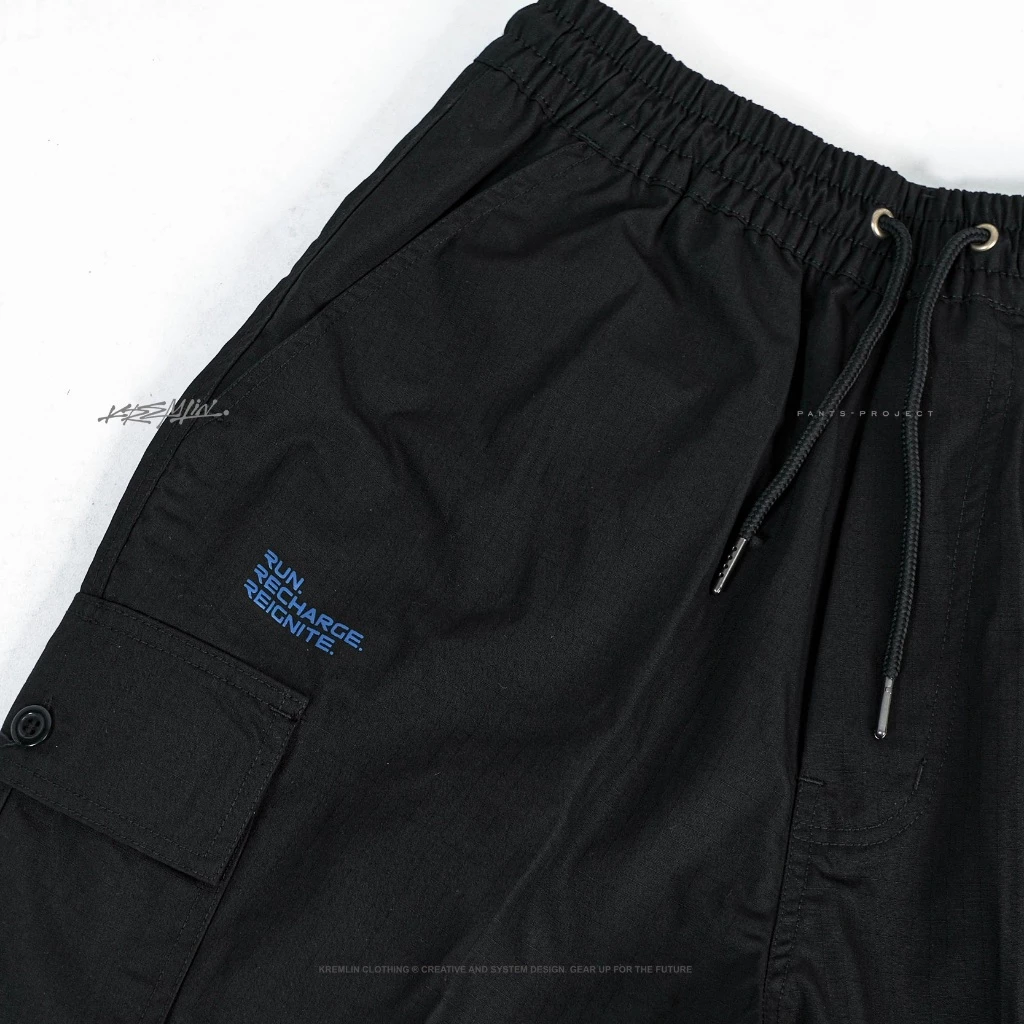 KREMLIN Cargo Shorts with Spandex Base Layer - STRIDER image 2