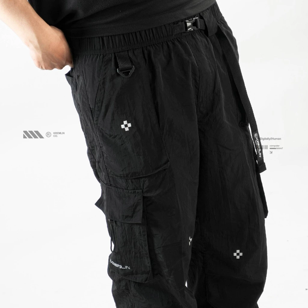 KREMLIN Long Cargo Nylon Crinkle - Black - Pyro image 4